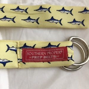Southern proper cloth belt